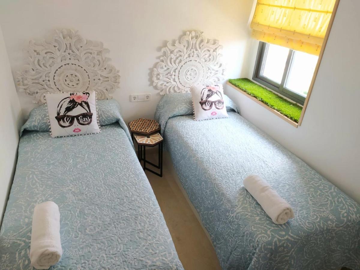 Junto Playa Levante Con Terraza Chill-Out-2 Wcs-A Estrenar Gemelos 23 Benidorm Eksteriør bilde