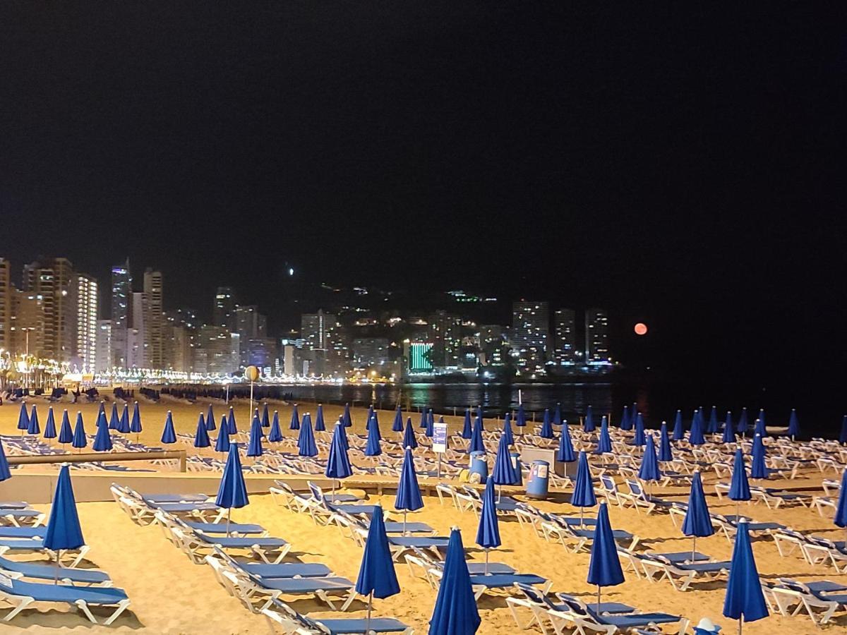 Junto Playa Levante Con Terraza Chill-Out-2 Wcs-A Estrenar Gemelos 23 Benidorm Eksteriør bilde